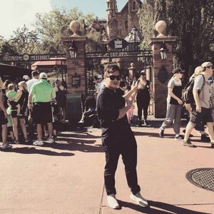 Meet your Posher, Than